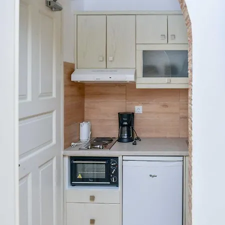 Πανσιόν Sunshine