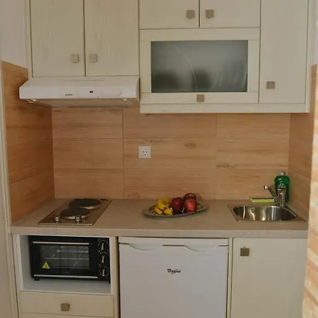 Πανσιόν Sunshine Naxos City