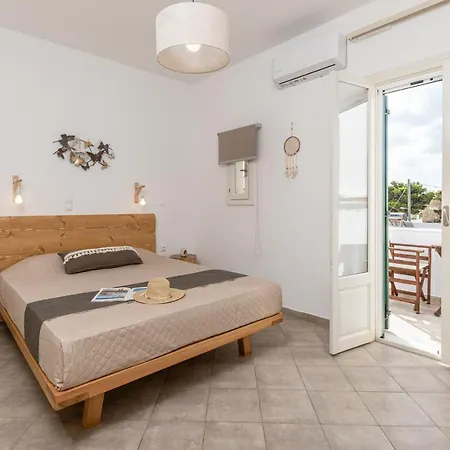 Sunshine Guest house Naxos City