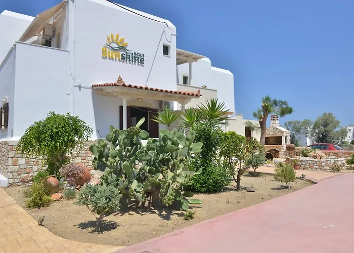 招待所 Sunshine Naxos City