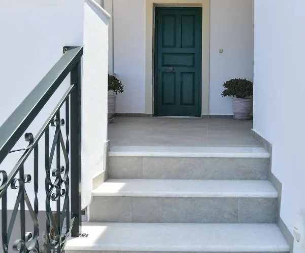 Sunshine 招待所 *