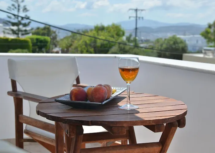 招待所 Sunshine Naxos City