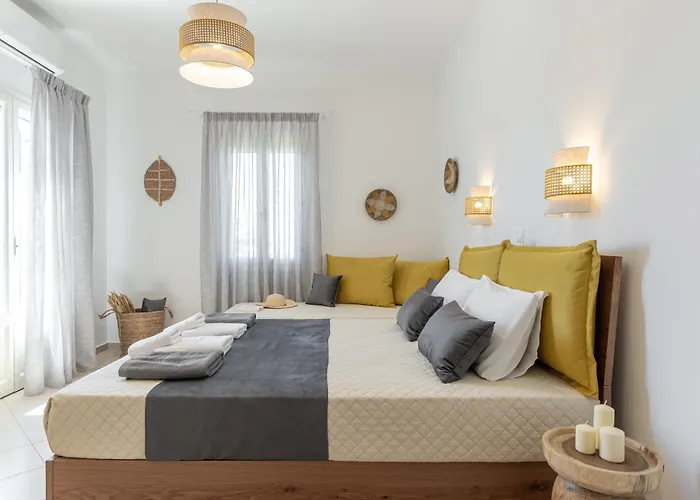 Sunshine * Naxos City